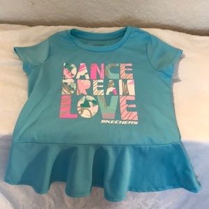 Girls Skechers active shirt